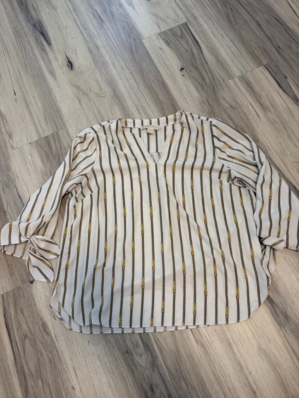 Women's Size Large Michael Kors Blouse Long Sleeve Bone/Gold Chain Detail